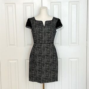 Black & White Plaid Sheath Dress with Notched Collar, size 6